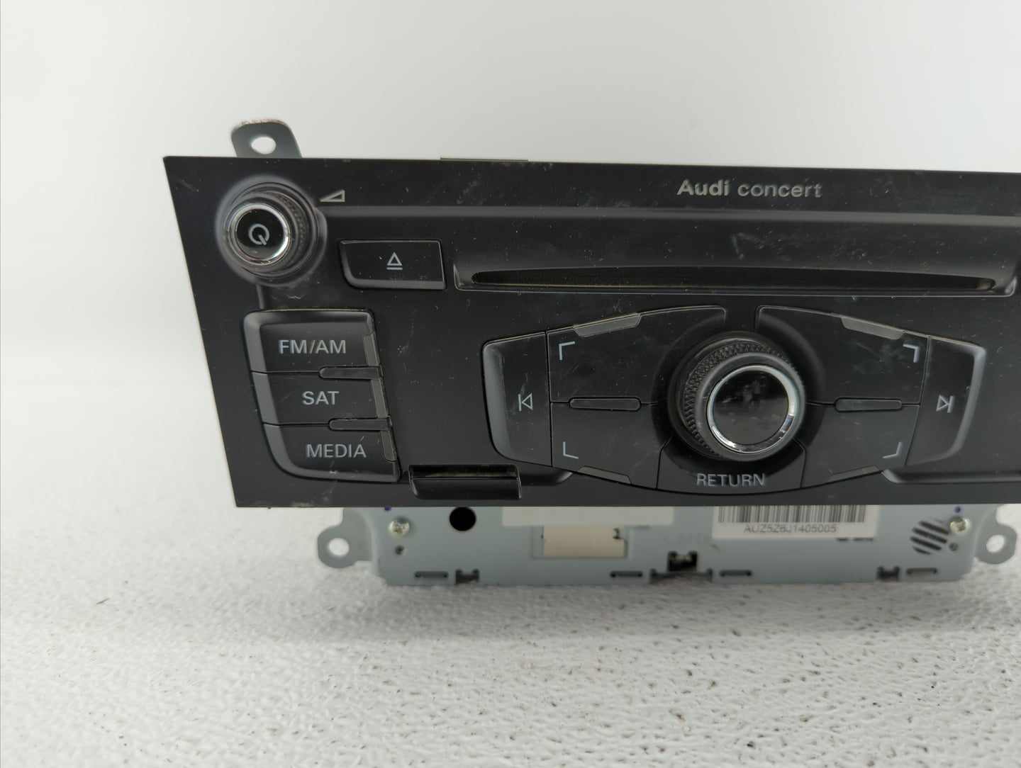 2010-2012 Audi A4 Am Fm Cd Player Radio Receiver - Oemusedautoparts1.com