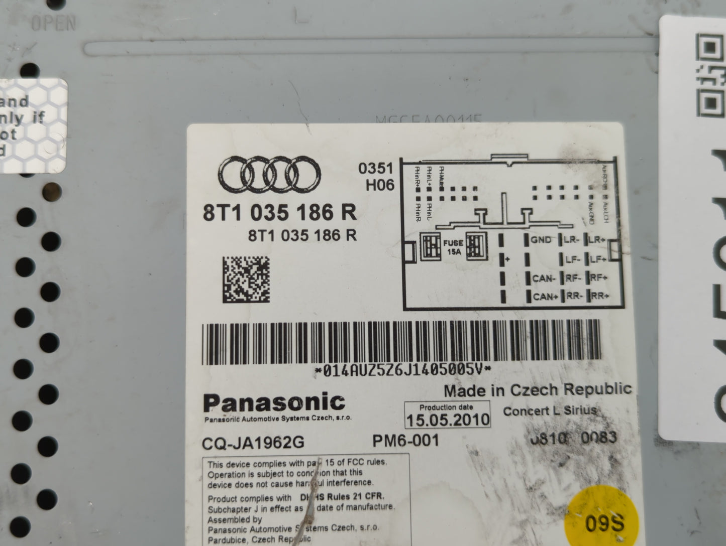 2010-2012 Audi A4 Am Fm Cd Player Radio Receiver - Oemusedautoparts1.com