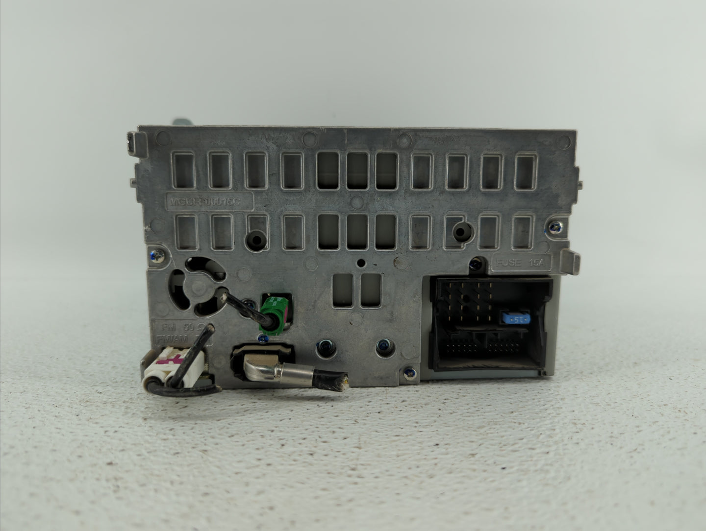 2010-2012 Audi A4 Am Fm Cd Player Radio Receiver - Oemusedautoparts1.com