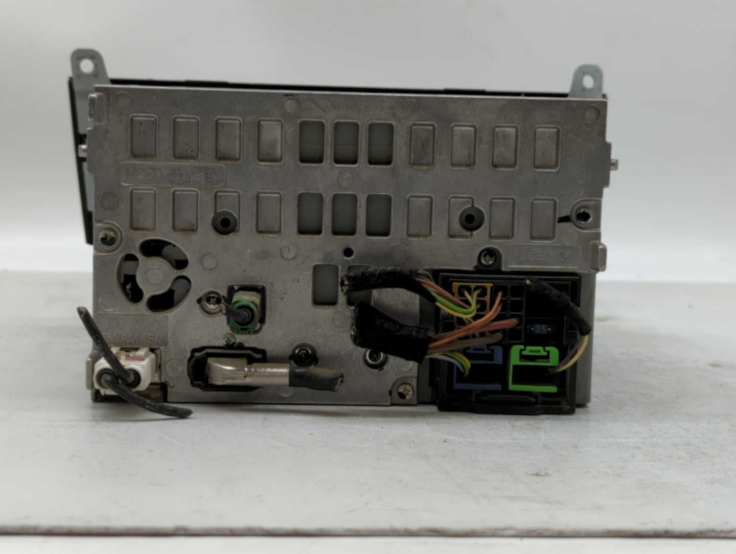2010-2012 Audi A4 Radio AM FM Cd Player Receiver Replacement P/N:8T1 035 186 R 4G0035082C Fits OEM Used Auto Parts - Oemused
