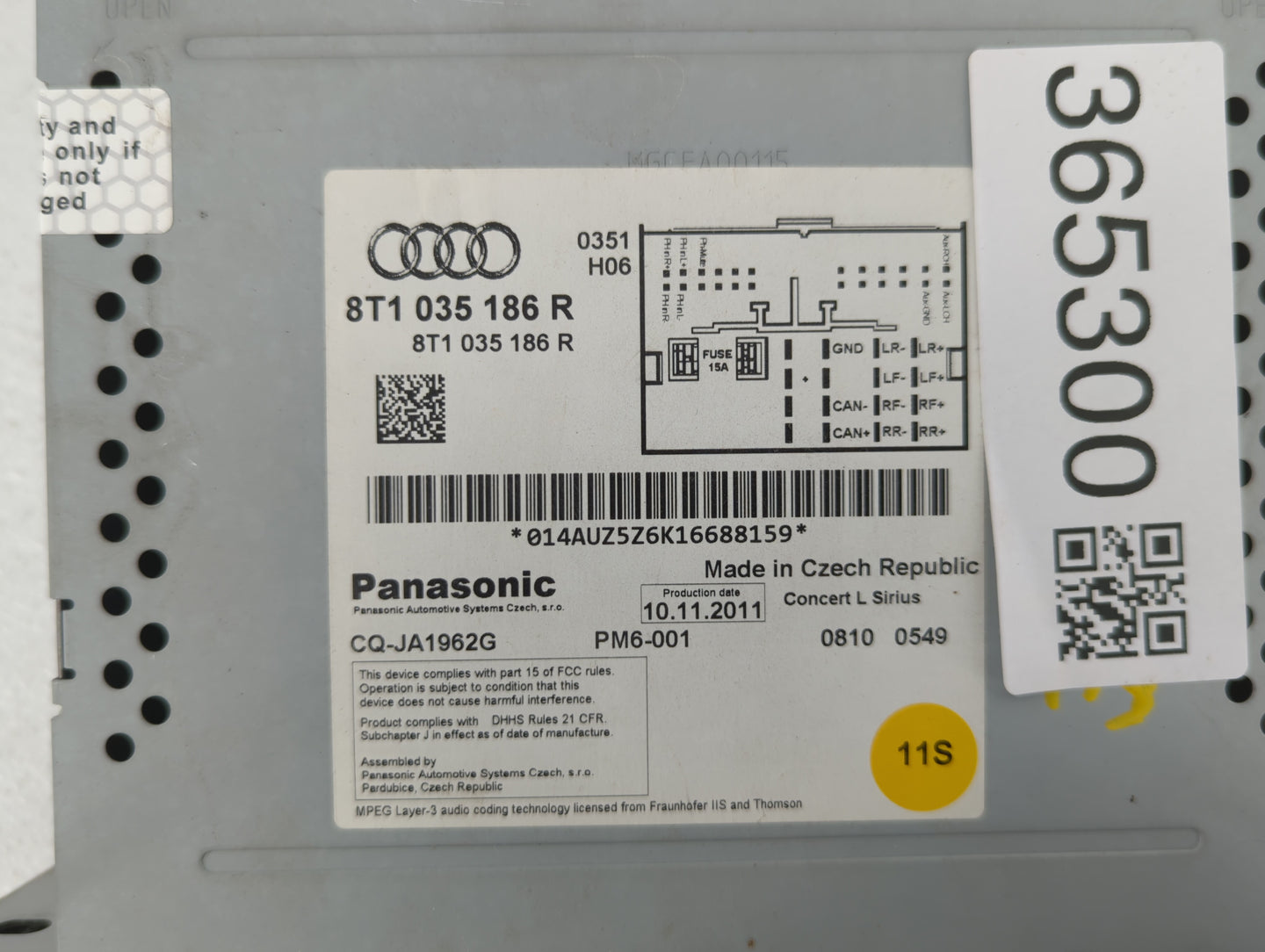 2010-2012 Audi A4 Radio AM FM Cd Player Receiver Replacement P/N:8T1 035 186 R 4G0035082C Fits OEM Used Auto Parts - Oemused