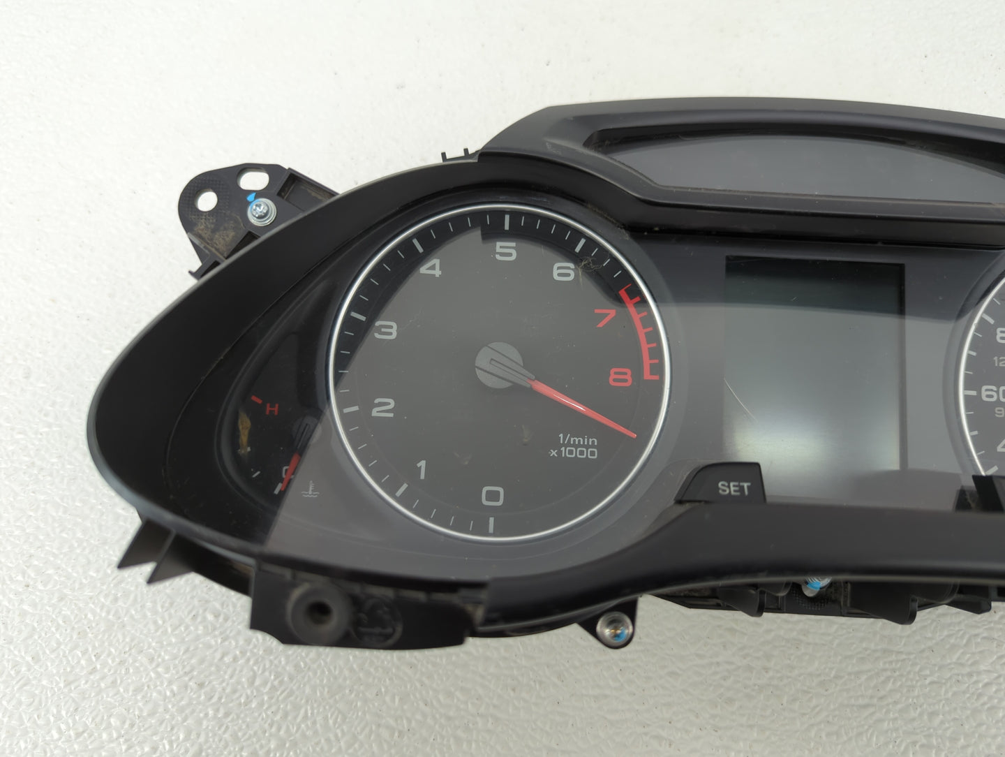 2010-2012 Audi A4 Instrument Cluster Speedometer Gauges P/N:8K0920950E 8K0 920 950 E, 8K0920950H Fits Fits 2010 2011 2012 OE