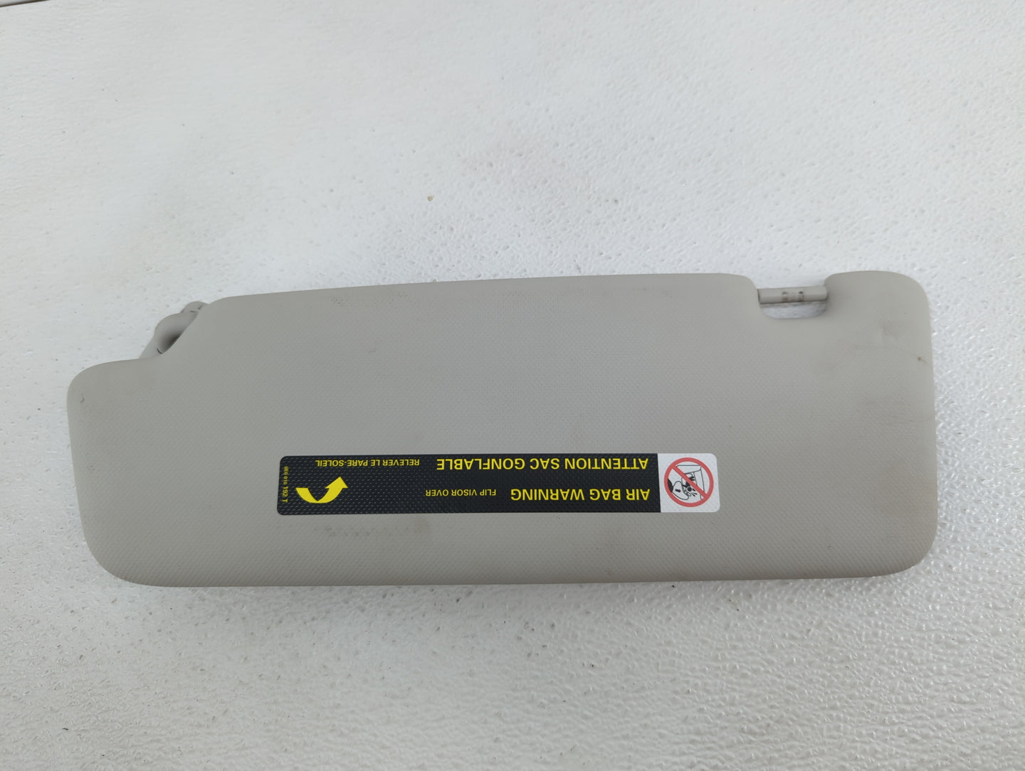 2009-2012 Audi A4 Sun Visor Shade Replacement Passenger Right Mirror Fits Fits 2009 2010 2011 2012 OEM Used Auto Parts - Oem