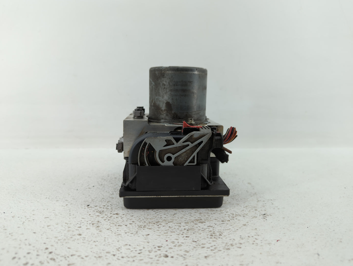 2009-2010 Audi A4 ABS Pump Control Module Replacement P/N:8K0 907 379 CA 8K0 614 517 FL, 8K0 907 379 AF Fits Fits 2009 2010 