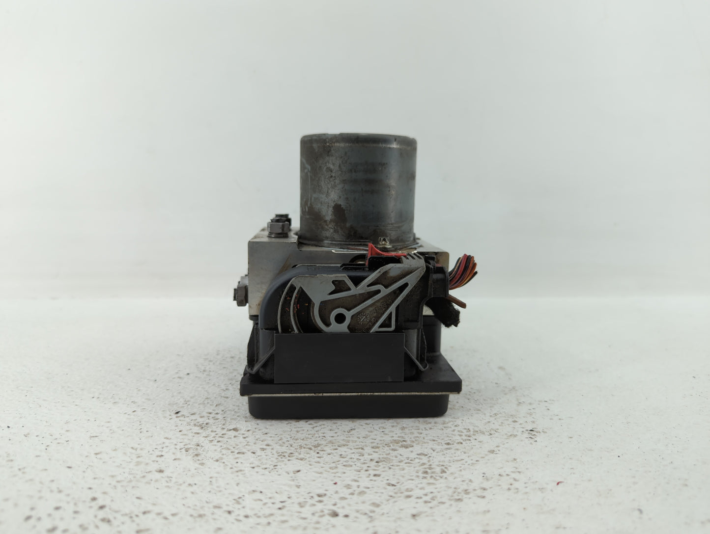 2009-2010 Audi A4 ABS Pump Control Module Replacement P/N:8K0 907 379 CA 8K0 614 517 FL, 8K0 907 379 AF Fits Fits 2009 2010 