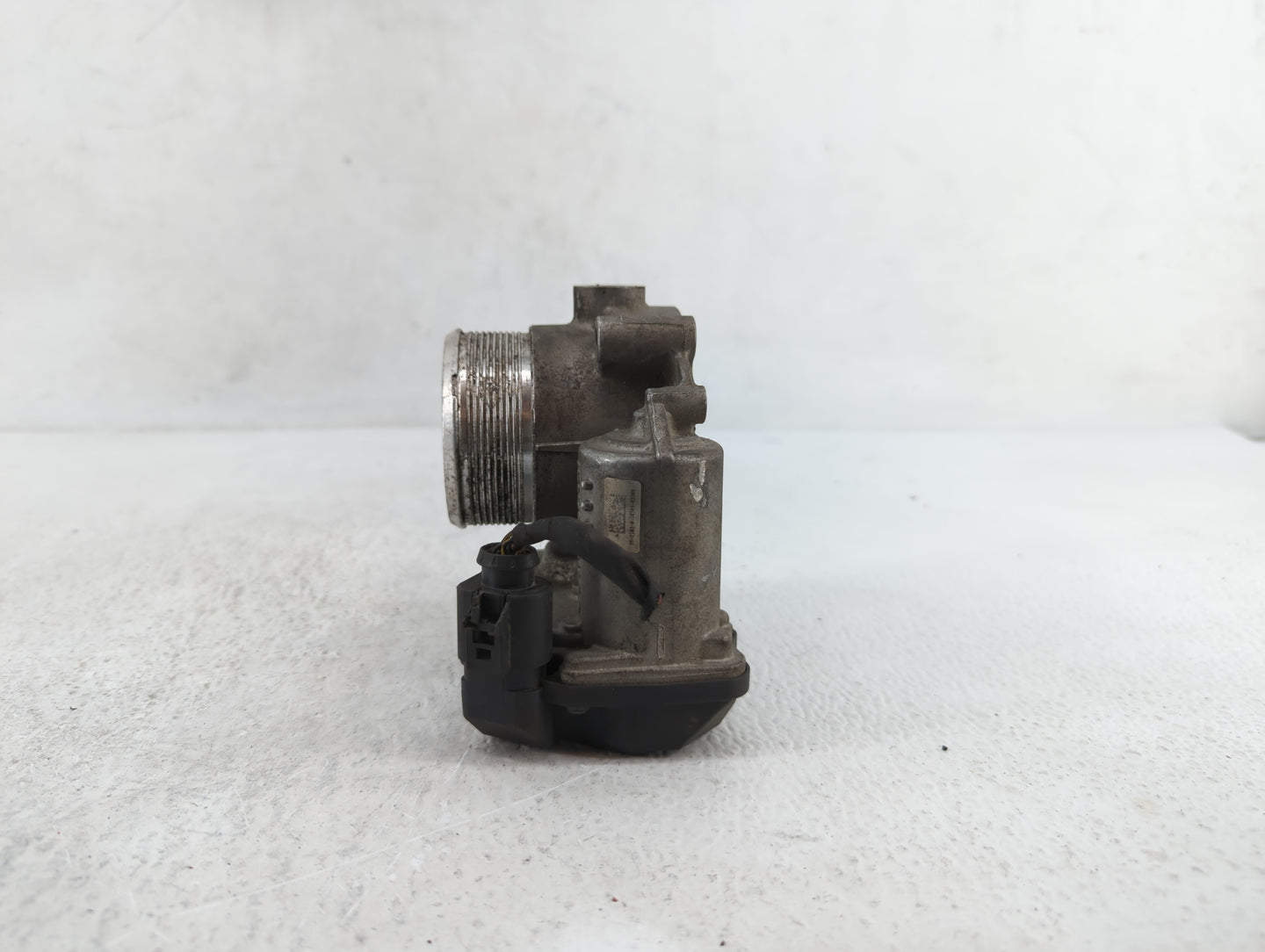 2005-2016 Audi A4 Throttle Body P/N:06F 133 062 G 06F 133 062 Q Fits OEM Used Auto Parts - Oemusedautoparts1.com