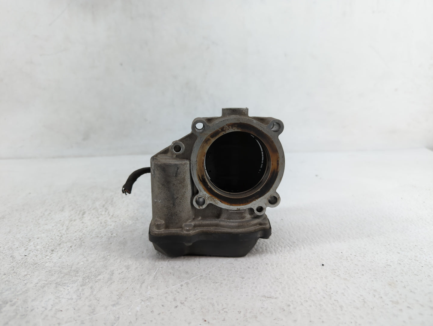 2005-2016 Audi A4 Throttle Body P/N:06F 133 062 G 06F 133 062 Q Fits OEM Used Auto Parts - Oemusedautoparts1.com