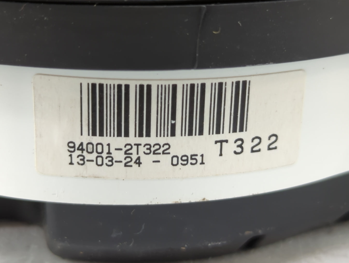 2010 Audi A4 Instrument Cluster Speedometer Gauges P/N:94001-2T323 94001-2T322 Fits Fits 2012 2013 OEM Used Auto Parts - Oem