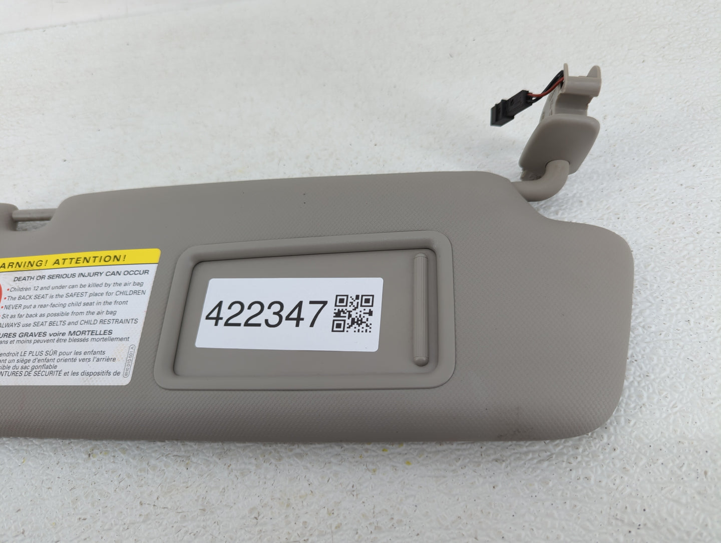 2009-2012 Audi A4 Sun Visor Shade Replacement Passenger Right Mirror Fits Fits 2009 2010 2011 2012 OEM Used Auto Parts - Oem