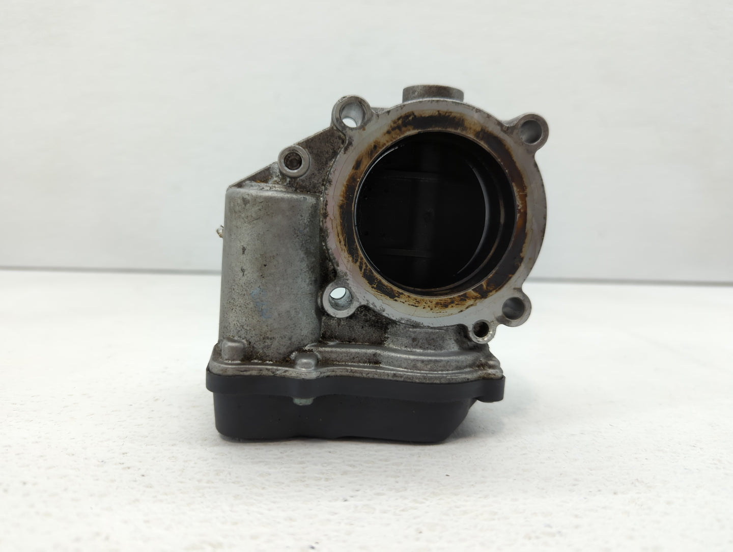 2005-2016 Audi A4 Throttle Body P/N:06F 133 062 T 06F 133 062 Q Fits OEM Used Auto Parts - Oemusedautoparts1.com