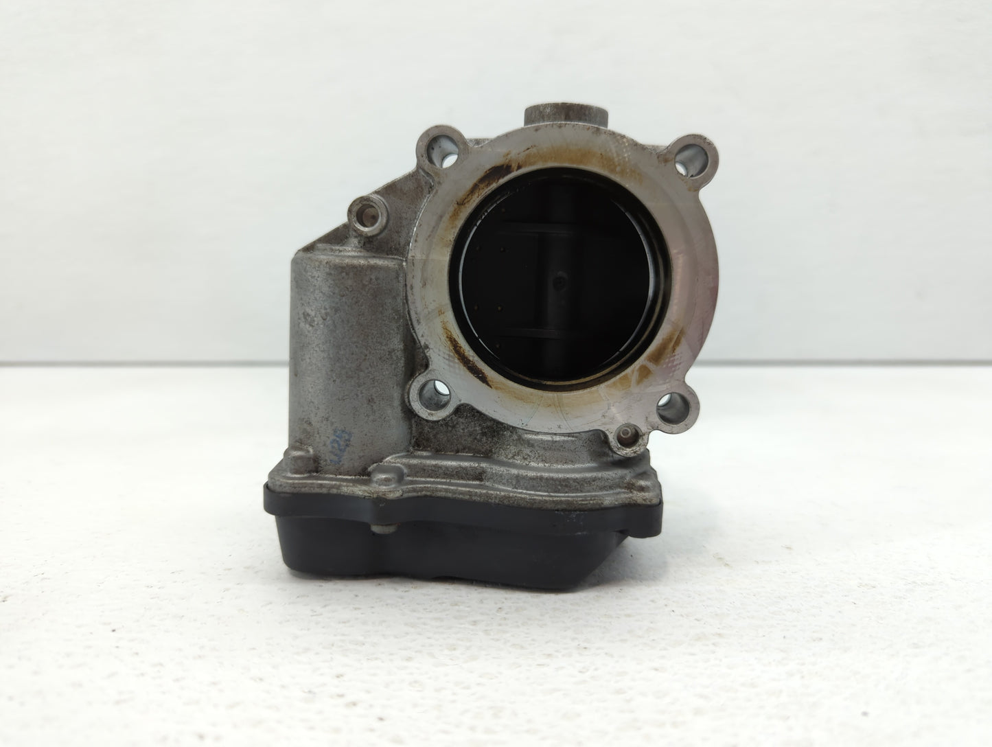 2005-2016 Audi A4 Throttle Body P/N:06F 133 062 T 06F 133 062 Q Fits OEM Used Auto Parts - Oemusedautoparts1.com