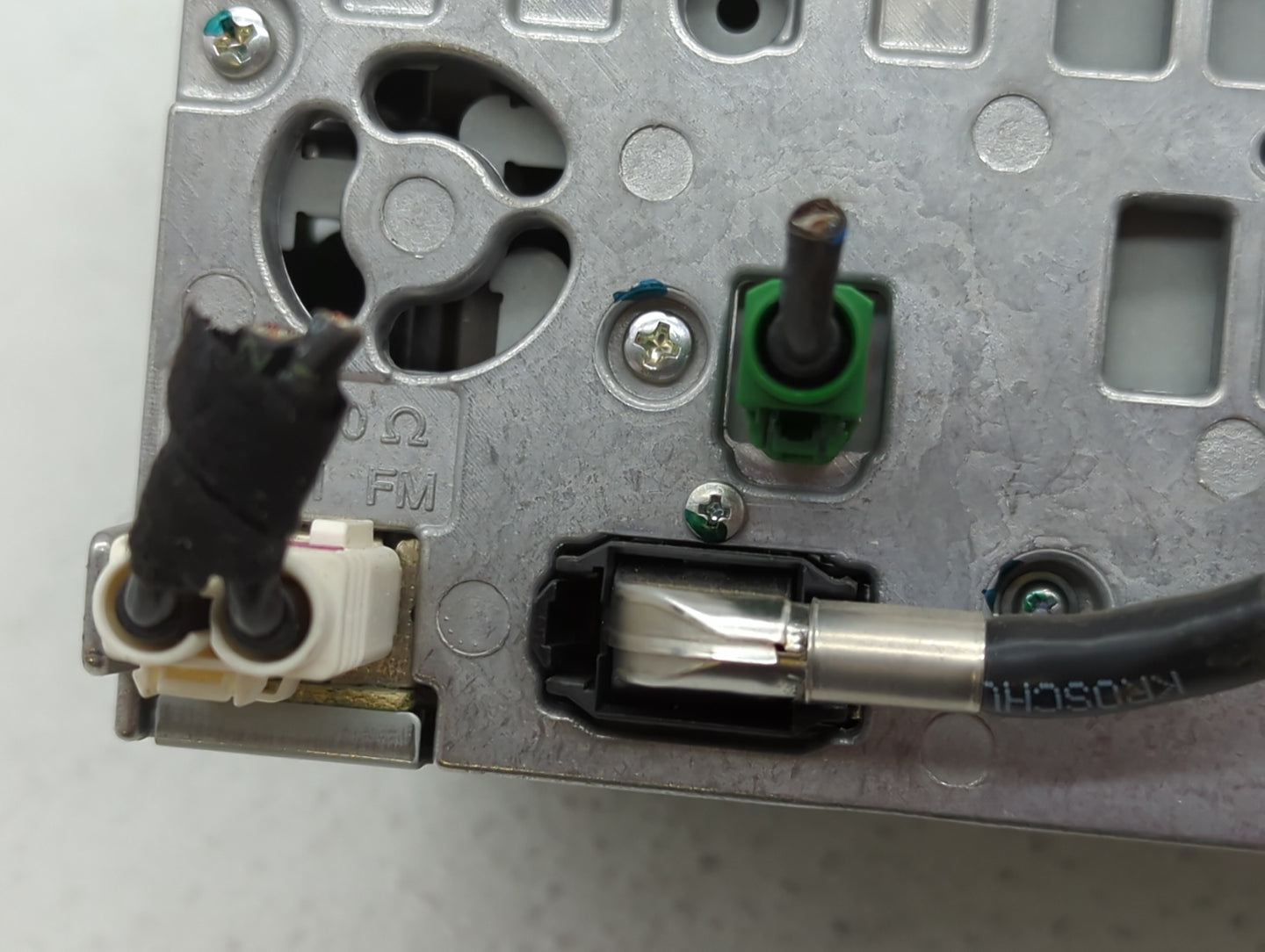 2010-2012 Audi A4 Am Fm Cd Player Radio Receiver - Oemusedautoparts1.com