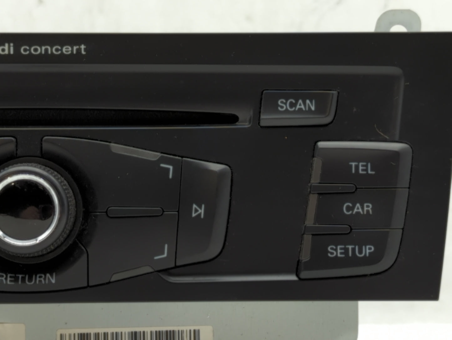 2010-2012 Audi A4 Am Fm Cd Player Radio Receiver - Oemusedautoparts1.com