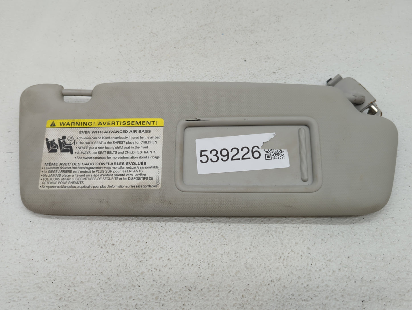 2009-2012 Audi A4 Sun Visor Shade Replacement Passenger Right Mirror Fits Fits 2009 2010 2011 2012 OEM Used Auto Parts - Oem