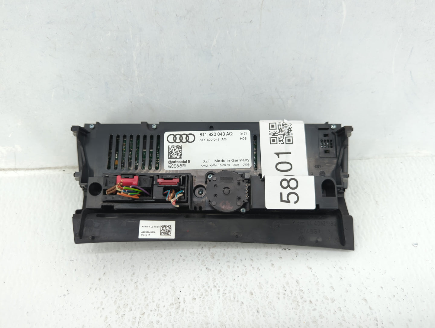 2009-2012 Audi A4 Climate Control Module Temperature AC/Heater Replacement P/N:8T1 820 043 AQ Fits OEM Used Auto Parts - Oem