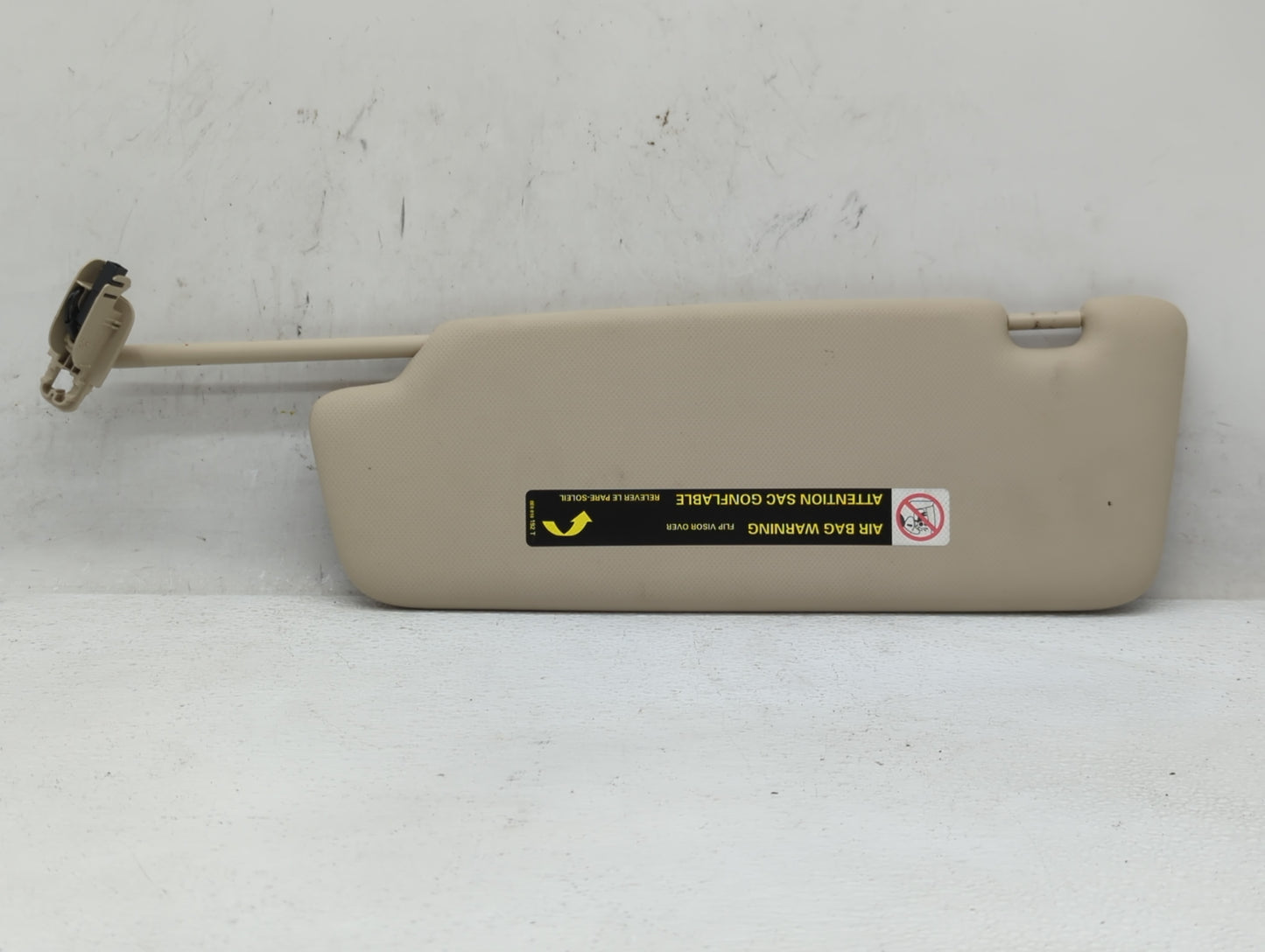 2009-2012 Audi A4 Sun Visor Shade Replacement Passenger Right Mirror Fits Fits 2009 2010 2011 2012 OEM Used Auto Parts - Oem