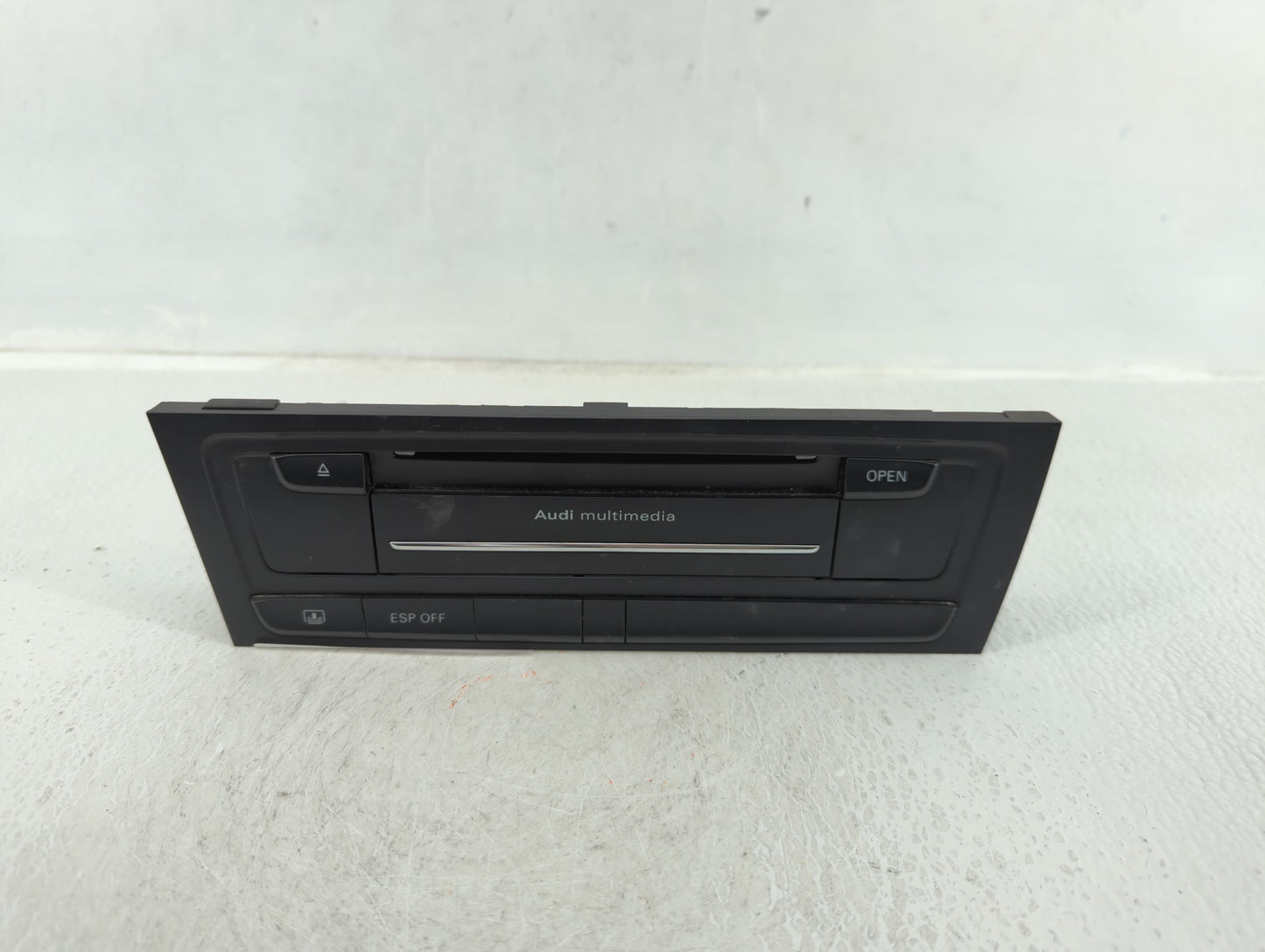 2009-2012 Audi A4 Am Fm Cd Player Radio Receiver - Oemusedautoparts1.com