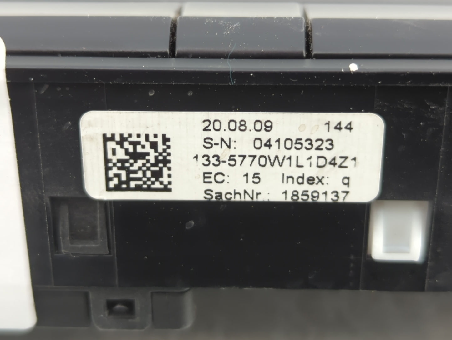 2009-2012 Audi A4 Am Fm Cd Player Radio Receiver - Oemusedautoparts1.com