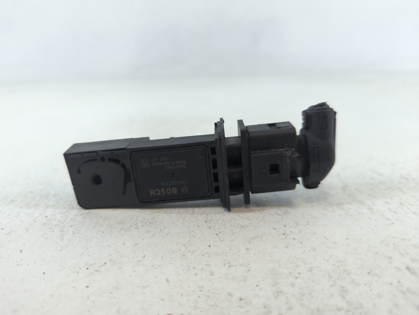 2009-2012 Audi A4 Mass Air Flow Meter Maf - Oemusedautoparts1.com