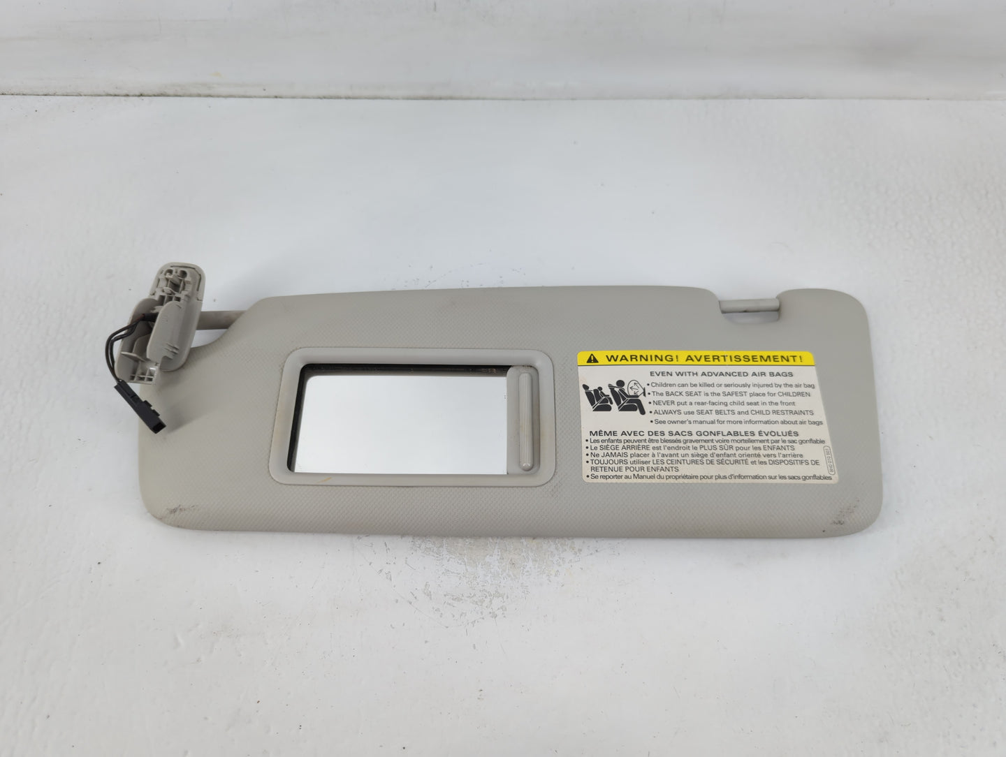 2009-2012 Audi A4 Sun Visor Shade Replacement Driver Left Mirror Fits Fits 2009 2010 2011 2012 OEM Used Auto Parts - Oemused