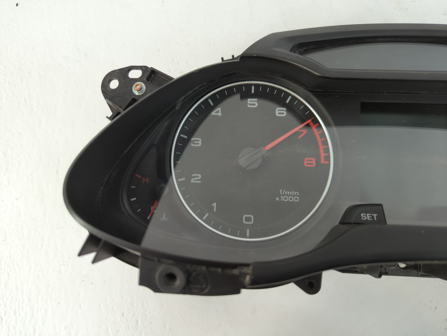 2010-2012 Audi A4 Instrument Cluster Speedometer Gauges P/N:8K0 920 950 E Fits Fits 2010 2011 2012 OEM Used Auto Parts - Oem