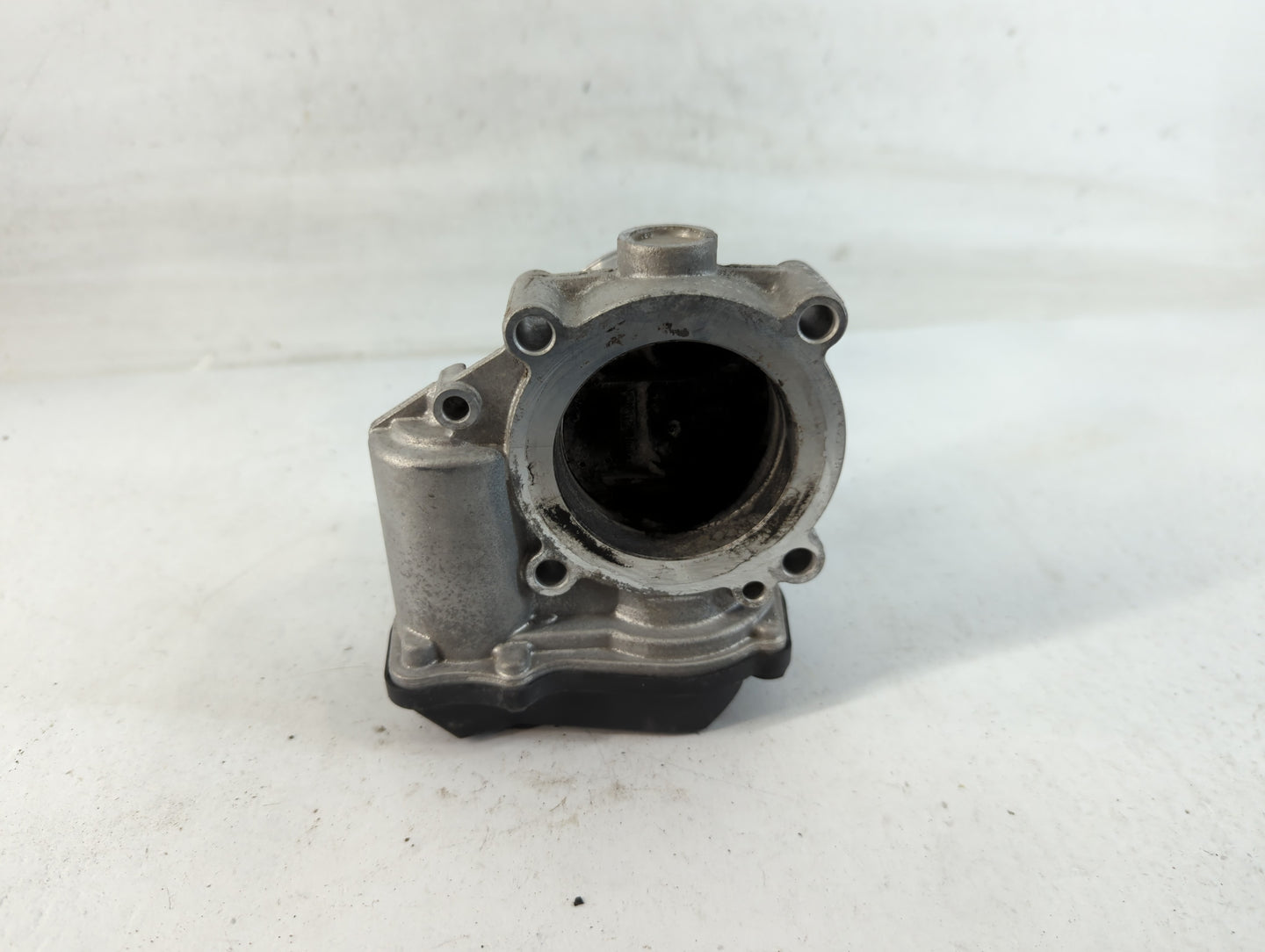 2010 Audi A4 Throttle Body P/N:A2C53390403 06F 133 062 Q Fits OEM Used Auto Parts - Oemusedautoparts1.com