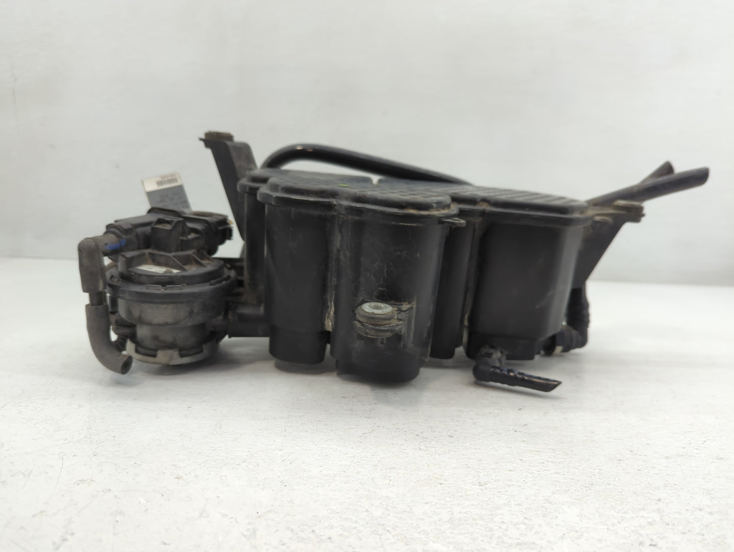 2010 Audi A4 Fuel Vapor Charcoal Canister - Oemusedautoparts1.com