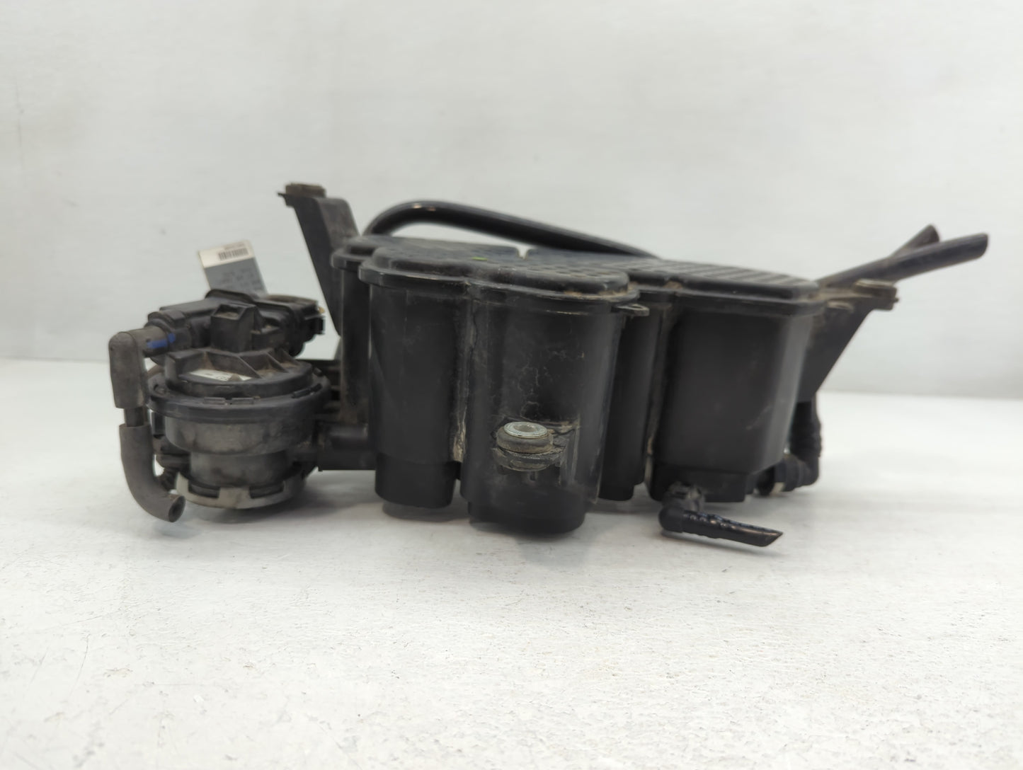 2010 Audi A4 Fuel Vapor Charcoal Canister - Oemusedautoparts1.com