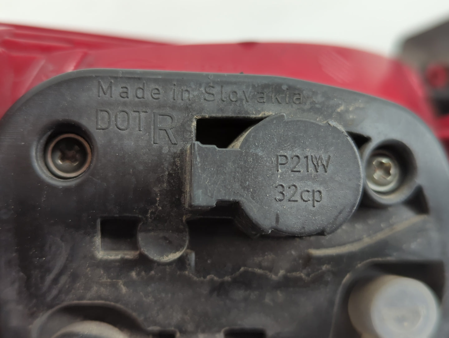 2010-2012 Audi A4 Tail Light Assembly Driver Left OEM P/N:32cp P21W Fits Fits 2010 2011 2012 OEM Used Auto Parts - Oemusedau