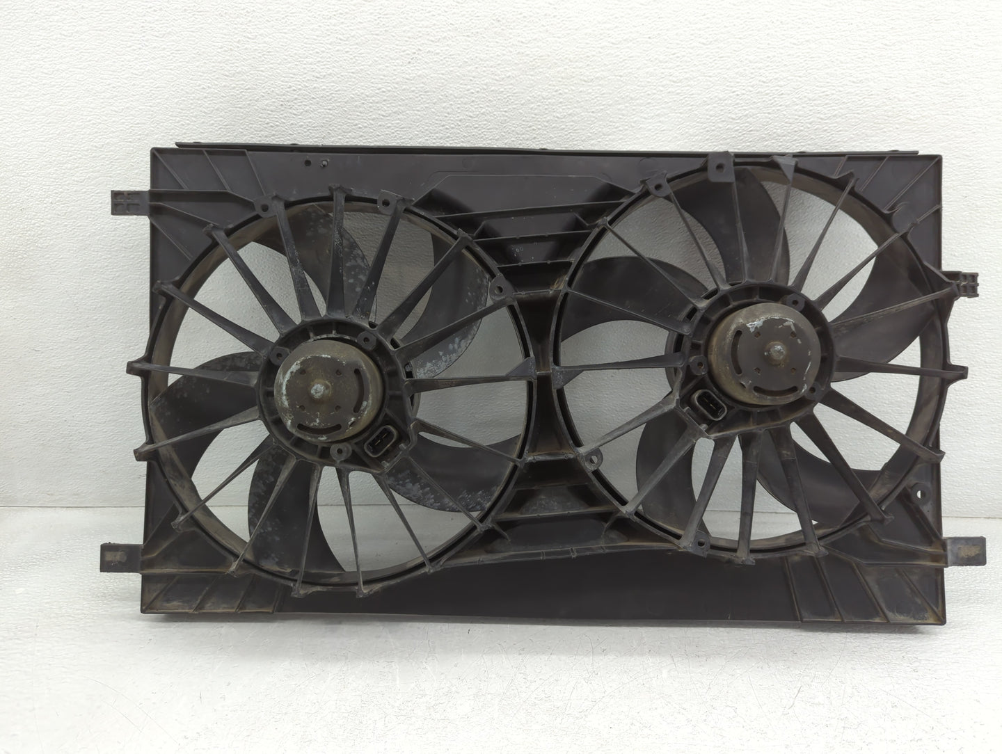 2009-2016 Audi A4 Electric Radiator Cooling Fan Motor Assembly P/N:24041245 Fits OEM Used Auto Parts - Oemusedautoparts1.com
