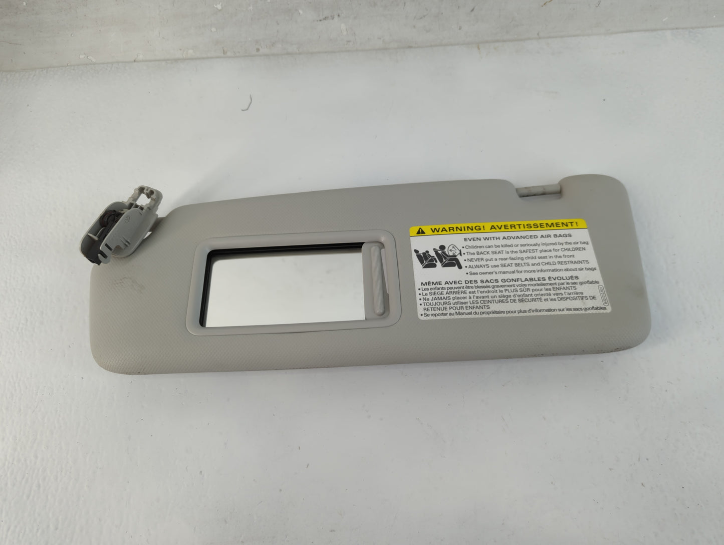 2009-2012 Audi A4 Sun Visor Shade Replacement Driver Left Mirror Fits Fits 2009 2010 2011 2012 OEM Used Auto Parts - Oemused