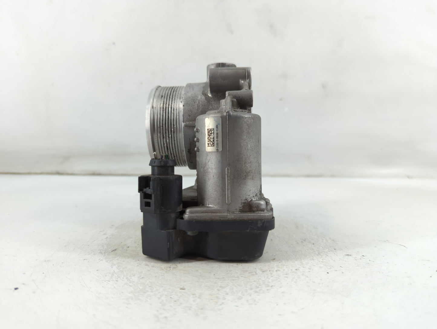 2005-2016 Audi A4 Throttle Body P/N:A2C53302056 06F 133 62 J Fits OEM Used Auto Parts - Oemusedautoparts1.com