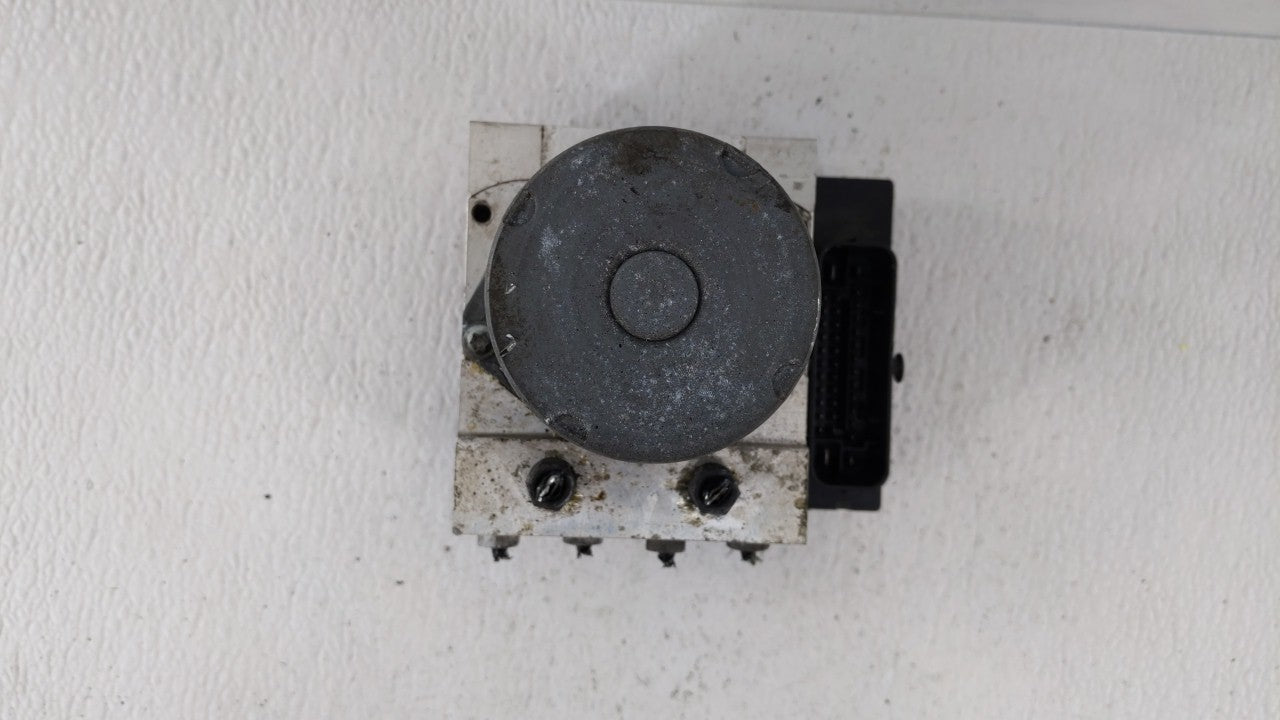 2009-2010 Audi A4 Quattro ABS Pump Control Module Replacement P/N:8K0 614 517 FK 8K0 614 517FL, 8K0 907 379 CA Fits Fits 200