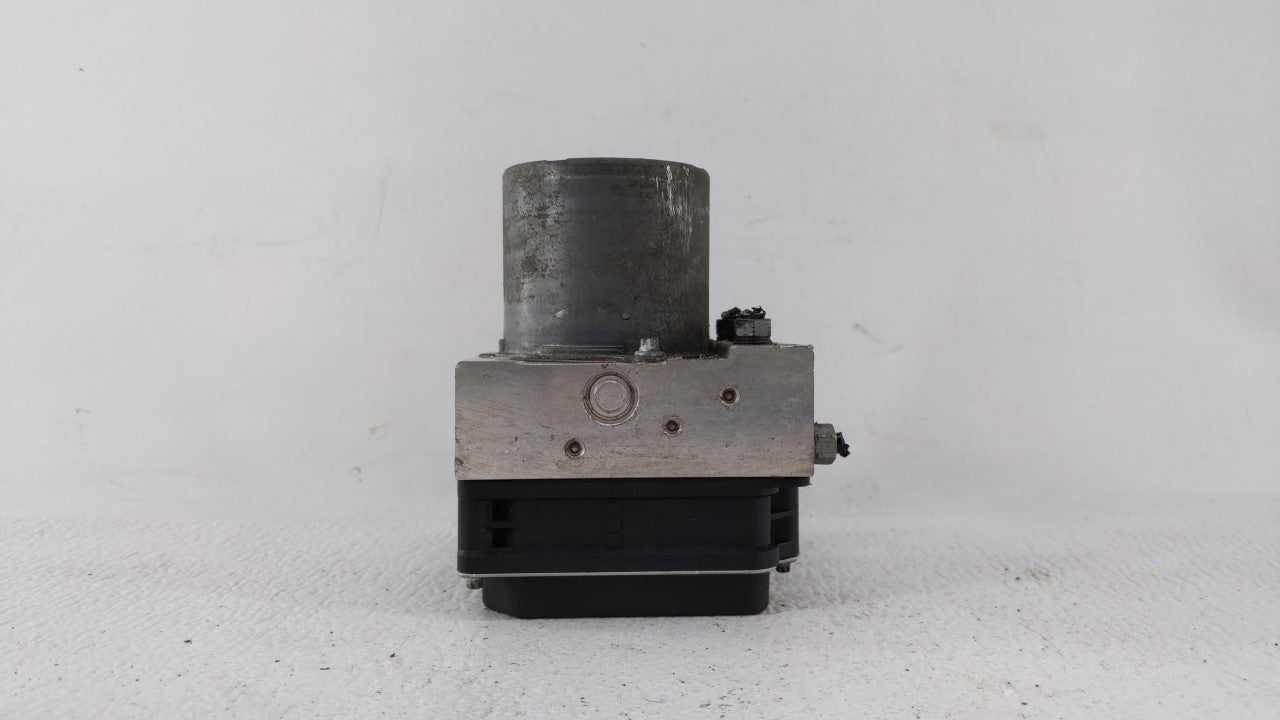 2009-2010 Audi A4 Quattro ABS Pump Control Module Replacement P/N:8K0 614 517 FK 8K0 614 517FL, 8K0 907 379 CA Fits Fits 200