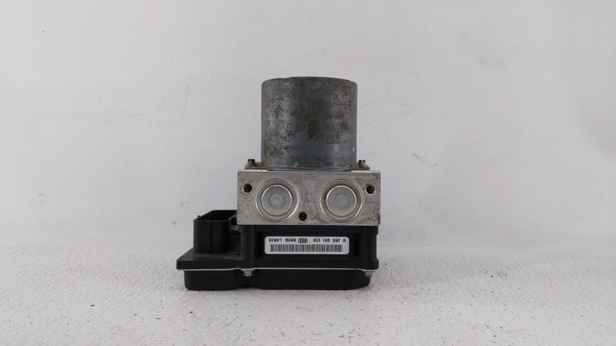 2009-2010 Audi A4 Quattro Anti-Lock Brake ABS Pump Module Actuator OEM P/N:8K0 614 517 FK 8K0 614 517FL Fits Fits 2009 2010 