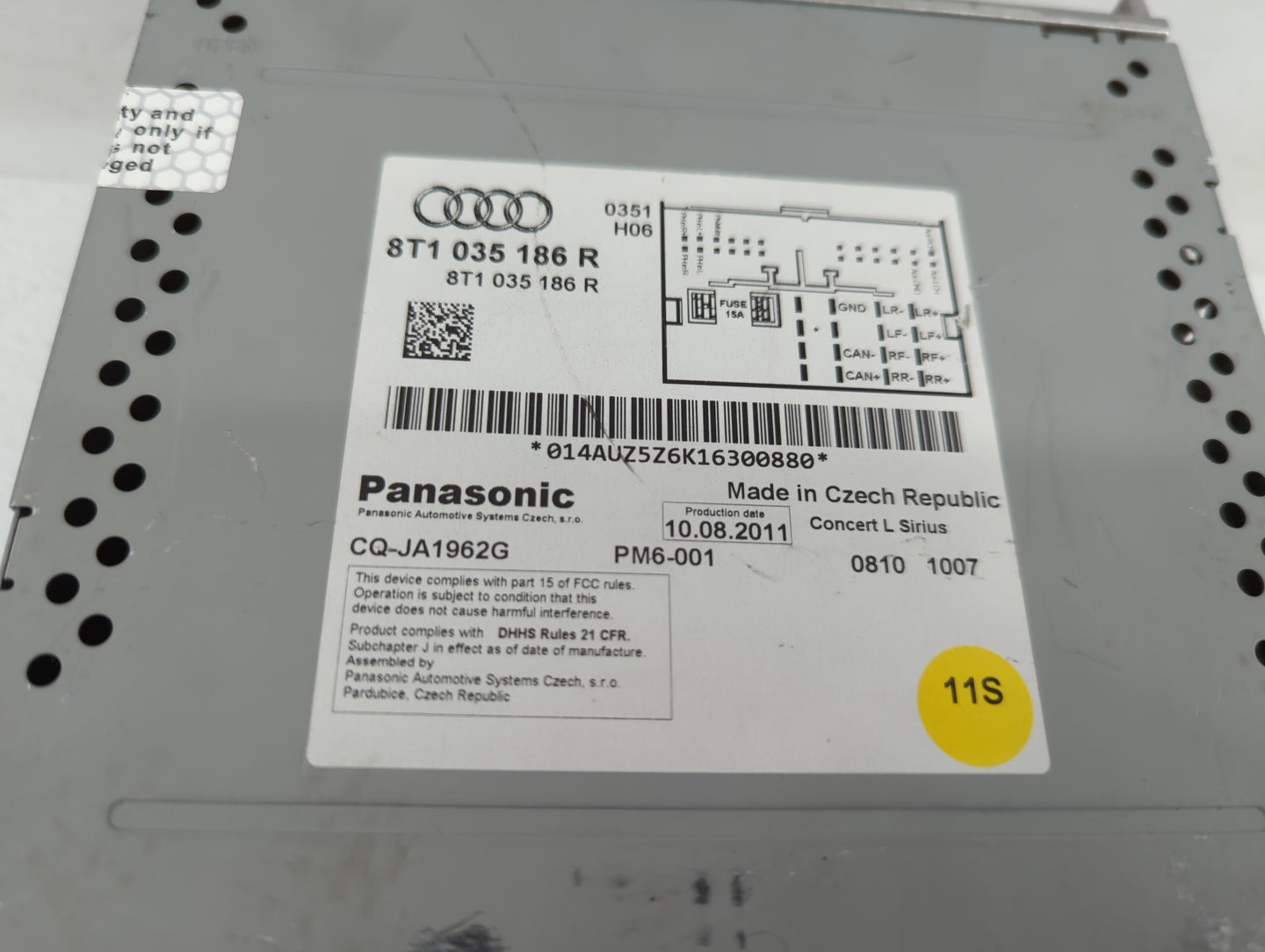 2010-2012 Audi A4 Quattro Radio AM FM Cd Player Receiver Replacement P/N:8T1 035 186 R 4G0035082C Fits OEM Used Auto Parts -