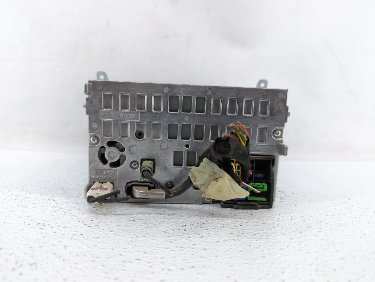 2010-2012 Audi A4 Quattro Radio AM FM Cd Player Receiver Replacement P/N:8T1 035 186 R 4G0035082C Fits OEM Used Auto Parts -