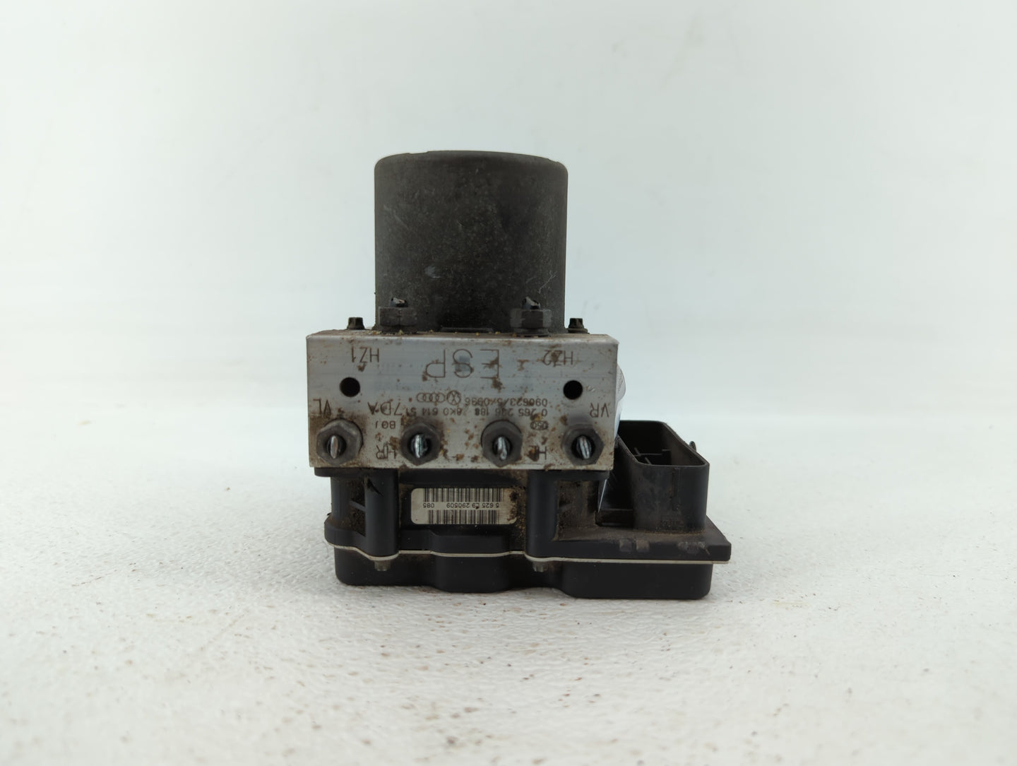 2009-2010 Audi A4 Quattro ABS Pump Control Module Replacement P/N:8K0 614 517 DA 8K0 614 517 FK, 8K0 614 517FL Fits Fits 200