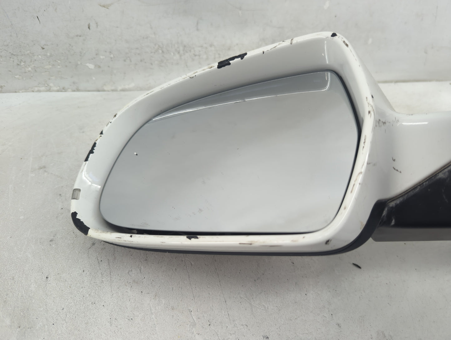 2010-2014 Audi A5 Driver Side View Mirror - Left Door Mirror OEM Used - Oemusedautoparts1.com