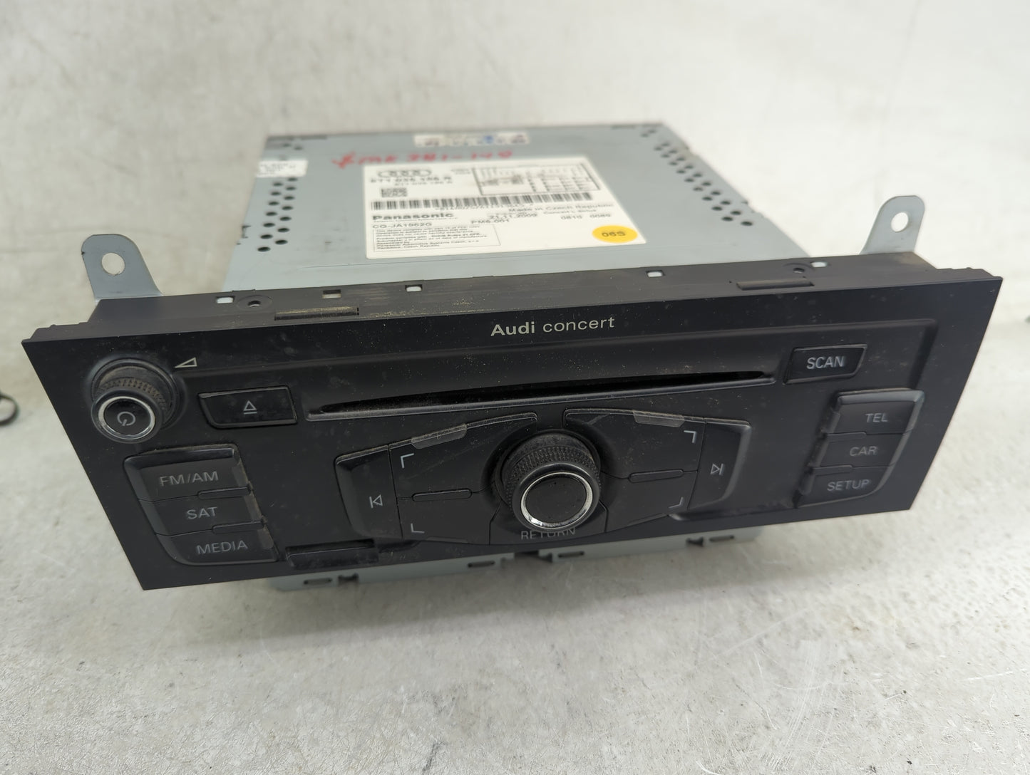 2008-2012 Audi A5 Radio AM FM Cd Player Receiver Replacement P/N:8T1035186R CQ-JA1962G, PM6-001 Fits Fits 2008 2009 2010 201