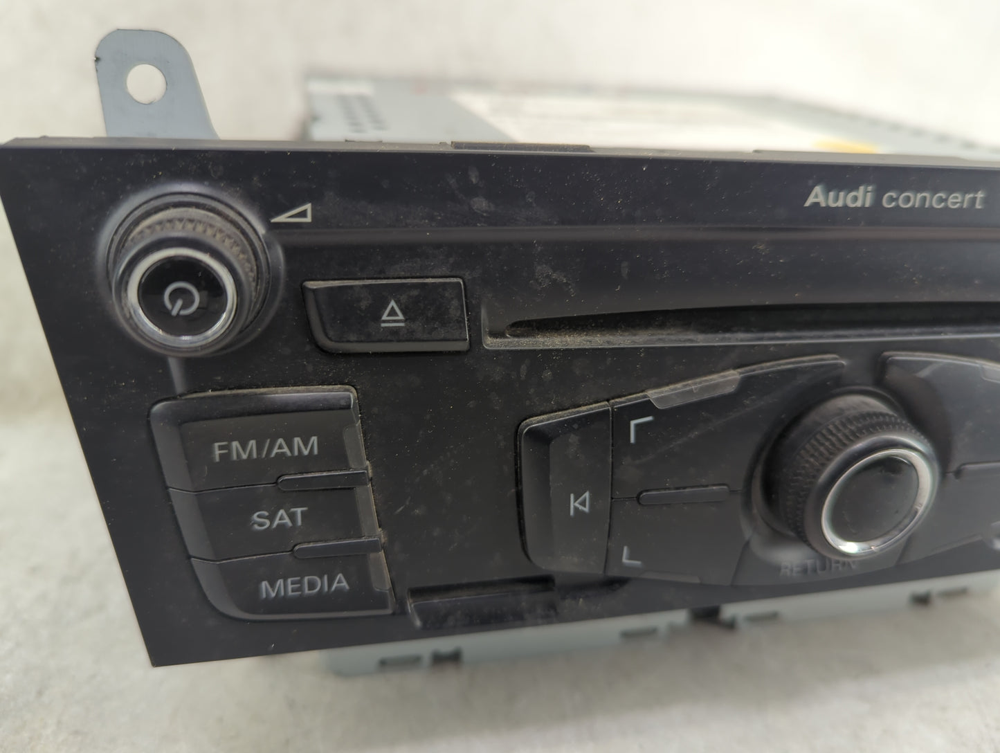 2008-2012 Audi A5 Radio AM FM Cd Player Receiver Replacement P/N:8T1035186R CQ-JA1962G, PM6-001 Fits Fits 2008 2009 2010 201