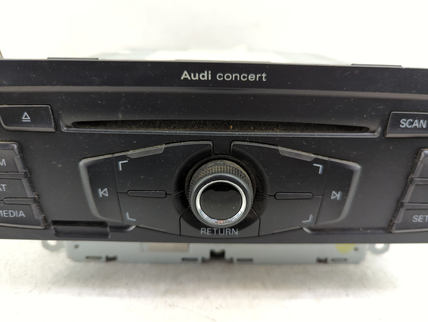 2008-2012 Audi A5 Radio AM FM Cd Player Receiver Replacement P/N:8T1035186R CQ-JA1962G Fits Fits 2008 2009 2010 2011 2012 OE