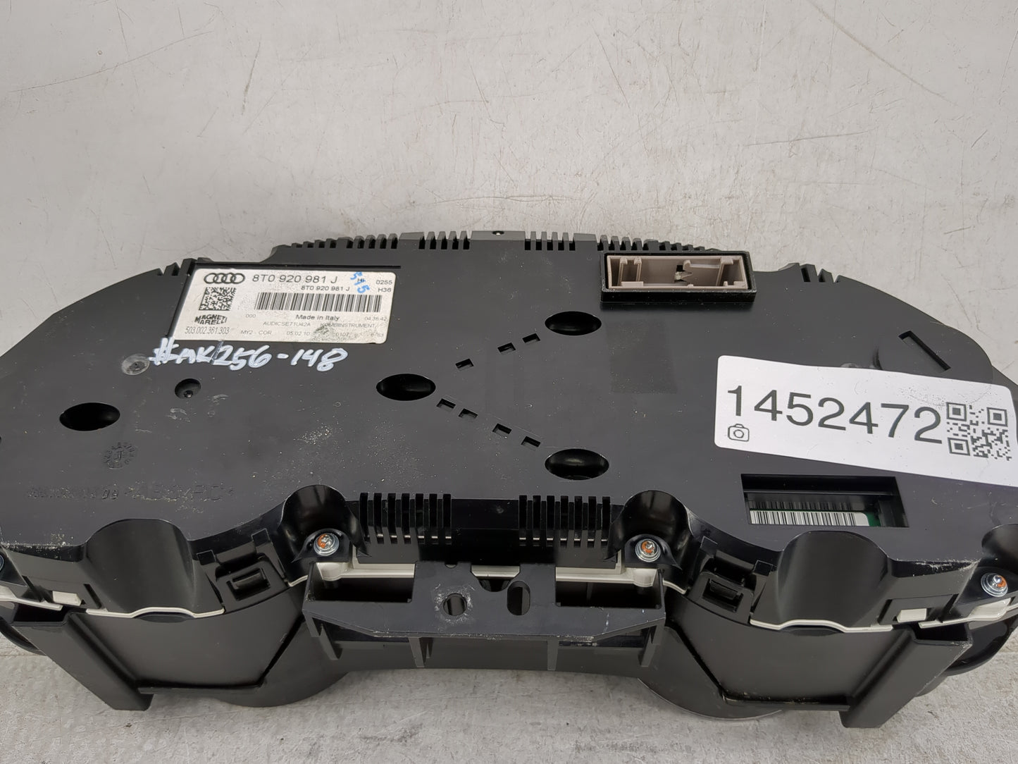 2010 Audi A5 Instrument Cluster Speedometer Gauges P/N:8T0920981J 503002361301 Miles: Fits OEM Used Auto Parts - Oemusedauto