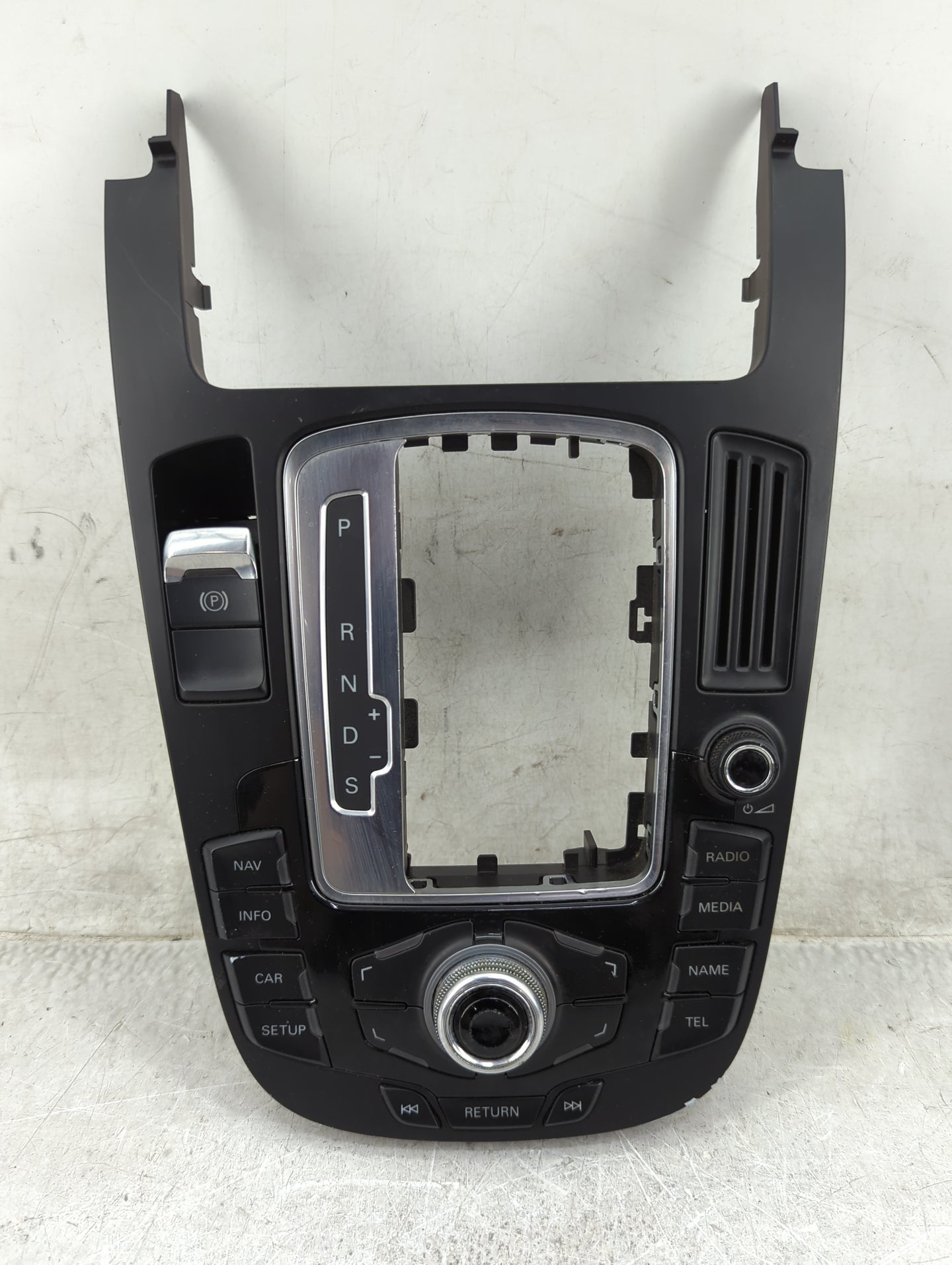 2010 Audi A5 Climate Control Module Temperature AC/Heater Replacement P/N:8T0919609F Fits OEM Used Auto Parts - Oemusedautop