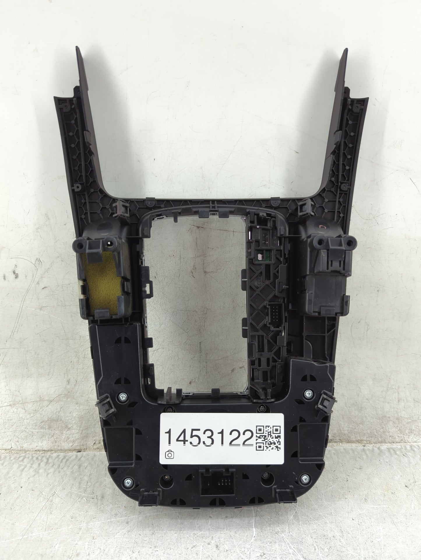 2010 Audi A5 Climate Control Module Temperature AC/Heater Replacement P/N:8T0919609F Fits OEM Used Auto Parts - Oemusedautop