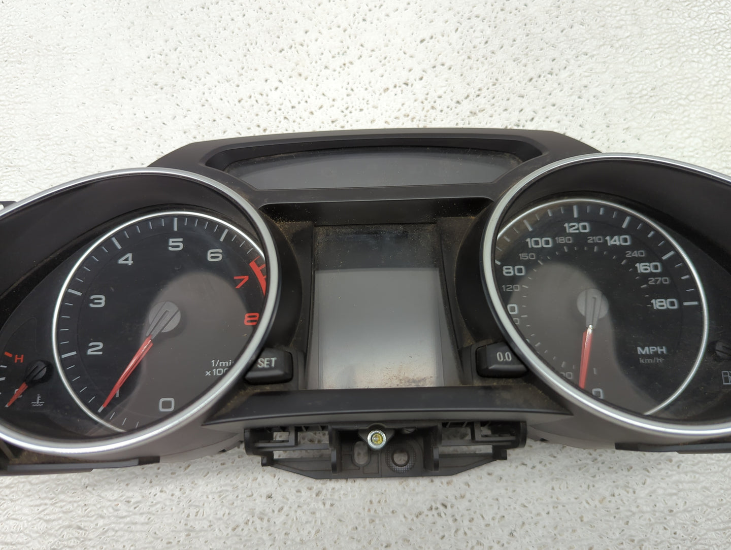 2010 Audi A5 Instrument Cluster Speedometer Gauges P/N:8T0920981J 503002361301 Miles:127K Fits OEM Used Auto Parts - Oemused