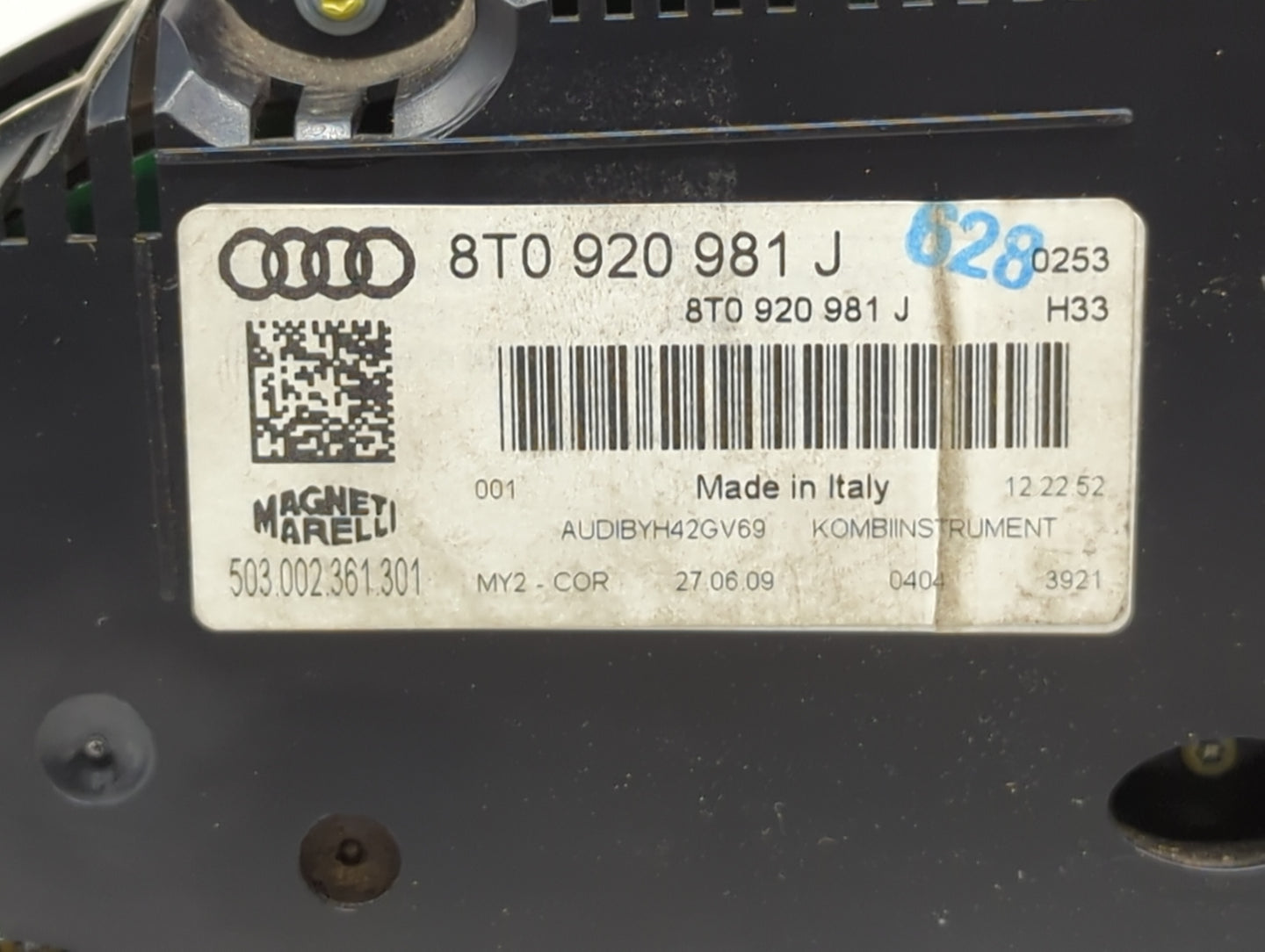 2010 Audi A5 Instrument Cluster Speedometer Gauges P/N:8T0920981J 503002361301 Miles:127K Fits OEM Used Auto Parts - Oemused