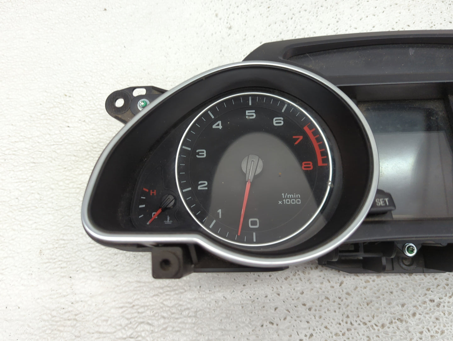 2010-2012 Audi A5 Instrument Cluster Speedometer Gauges P/N:8T0920950Q 503002360401 Miles:82K Fits Fits 2010 2011 2012 OEM U