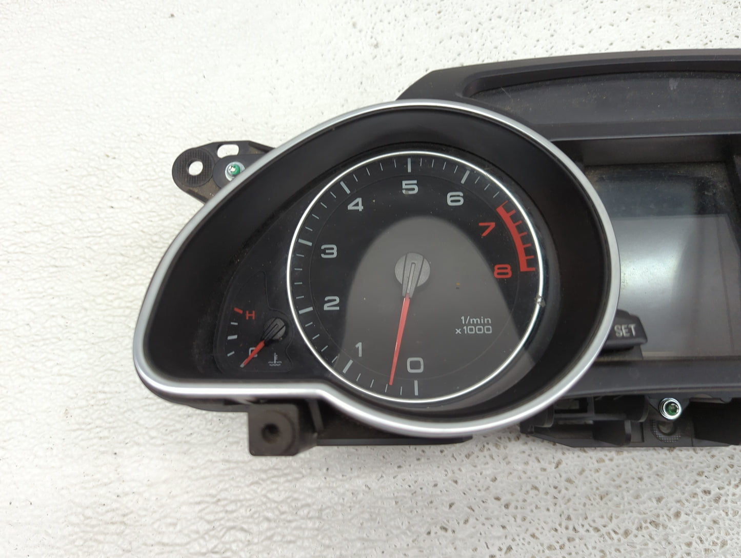 2010-2012 Audi A5 Instrument Cluster Speedometer Gauges P/N:8T0920950Q 503002360401 Miles:82K Fits Fits 2010 2011 2012 OEM U