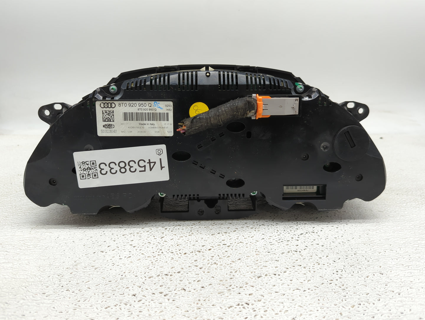 2010-2012 Audi A5 Instrument Cluster Speedometer Gauges P/N:8T0920950Q 503002360401 Miles:82K Fits Fits 2010 2011 2012 OEM U